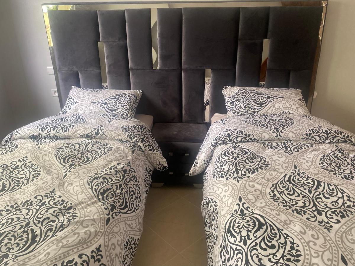 Jada Gzenaya Apartment Tangier Bagian luar foto