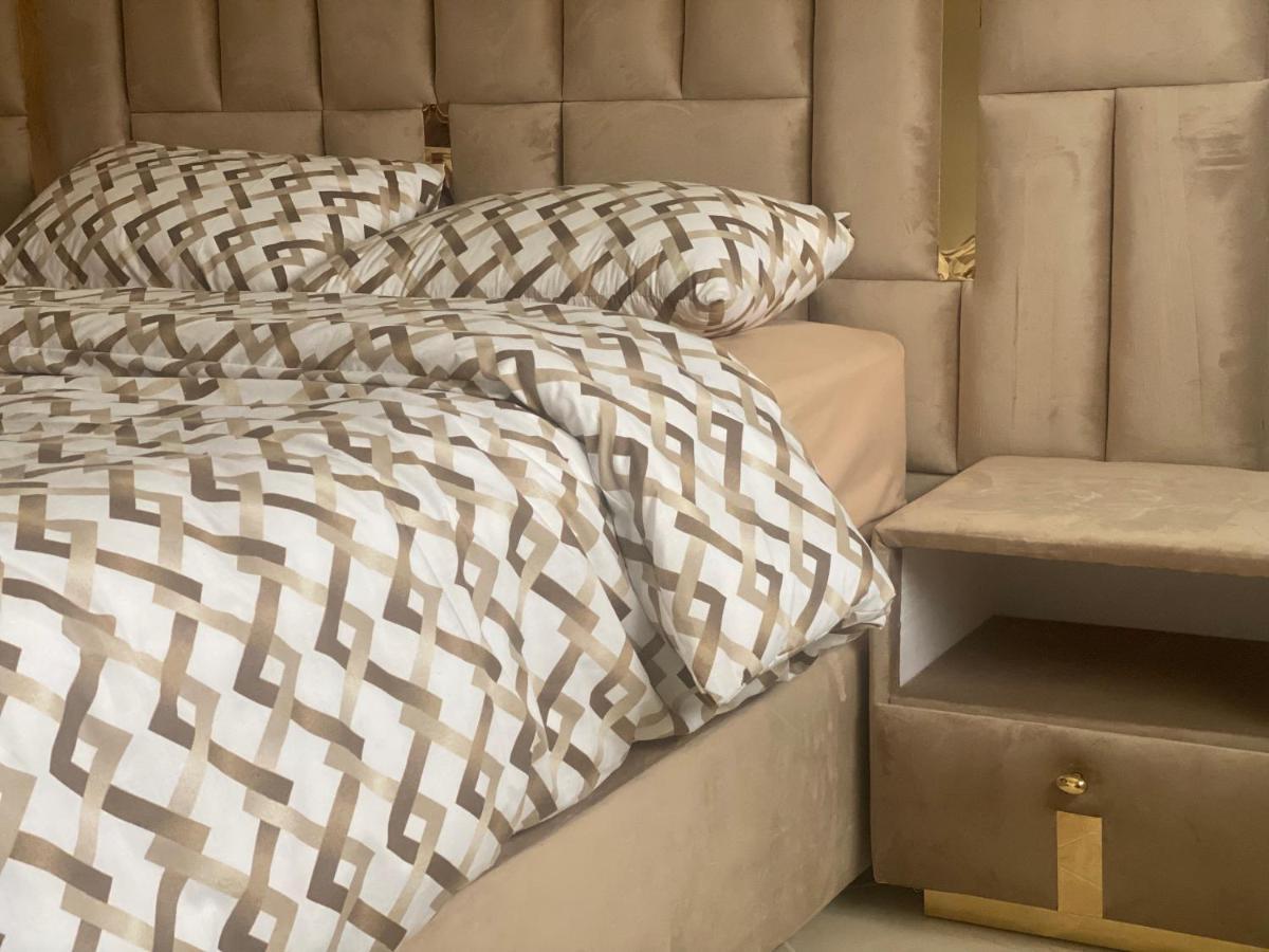 Jada Gzenaya Apartment Tangier Bagian luar foto